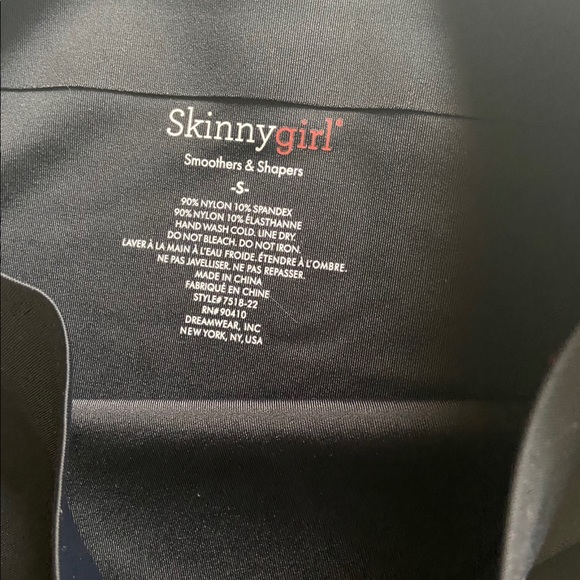 Skinnygirl Smoothers & Shapers - Picture 9 of 13
